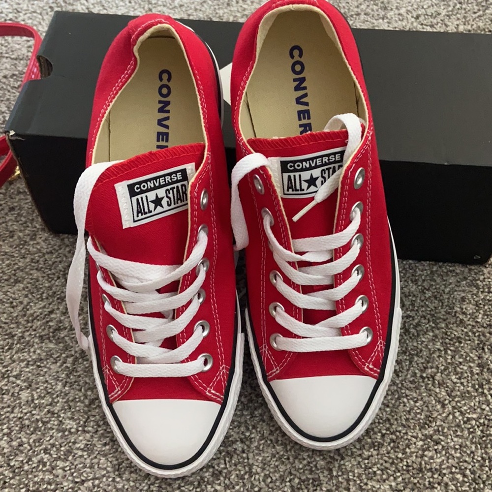 Unisex All star Red converse brand new in box